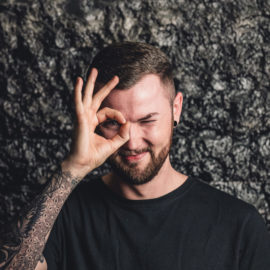 1ST TECHNO BLOGGER OLGA GODINA INTERVIEWS KLANGLOS