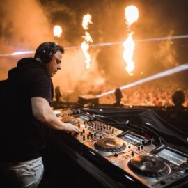 ‘IN SEARCH OF SUNRISE 21 – NIRVANA: FOR THE NEXT GENERATION OF DREAMERS’ MIXED BY MARKUS SCHULZ ‘IN SEARCH OF SUNRISE 21 – NIRVANA: FOR THE NEXT GENERATION OF DREAMERS’ MIXED BY MARKUS SCHULZ