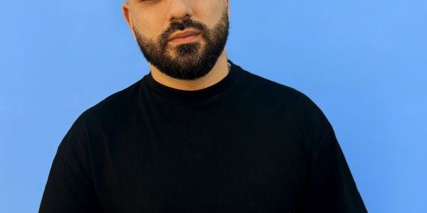 Aruxia Drops Hypnotic New Tech House Single Mademoiselle